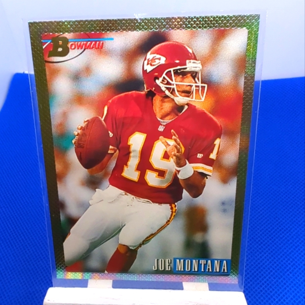 JOE MONTANA 🏈CHIEFS 1993 BOWMAN #200 FOIL BORDER